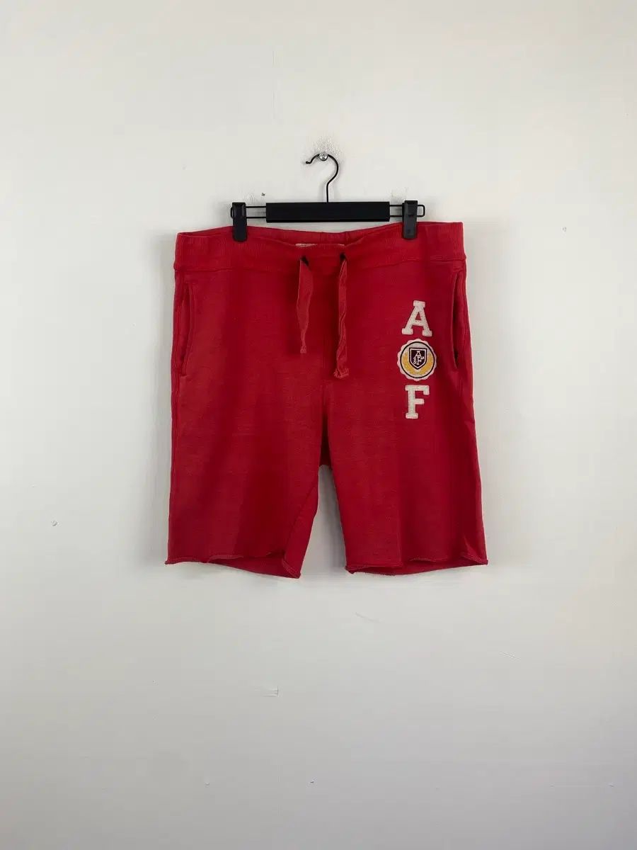 Abercrombie レッド スウェット ショーツ ハーフパンツ L <318>