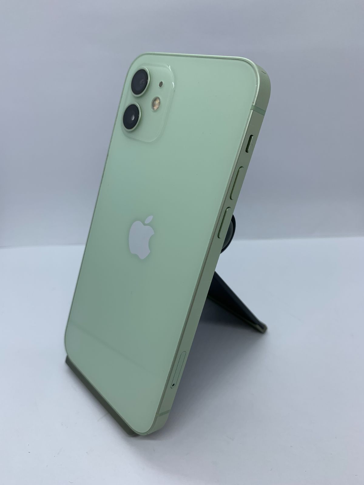 中古・画面キズ有・フレームキズ有】iPhone 12 64GB グリーン SIM