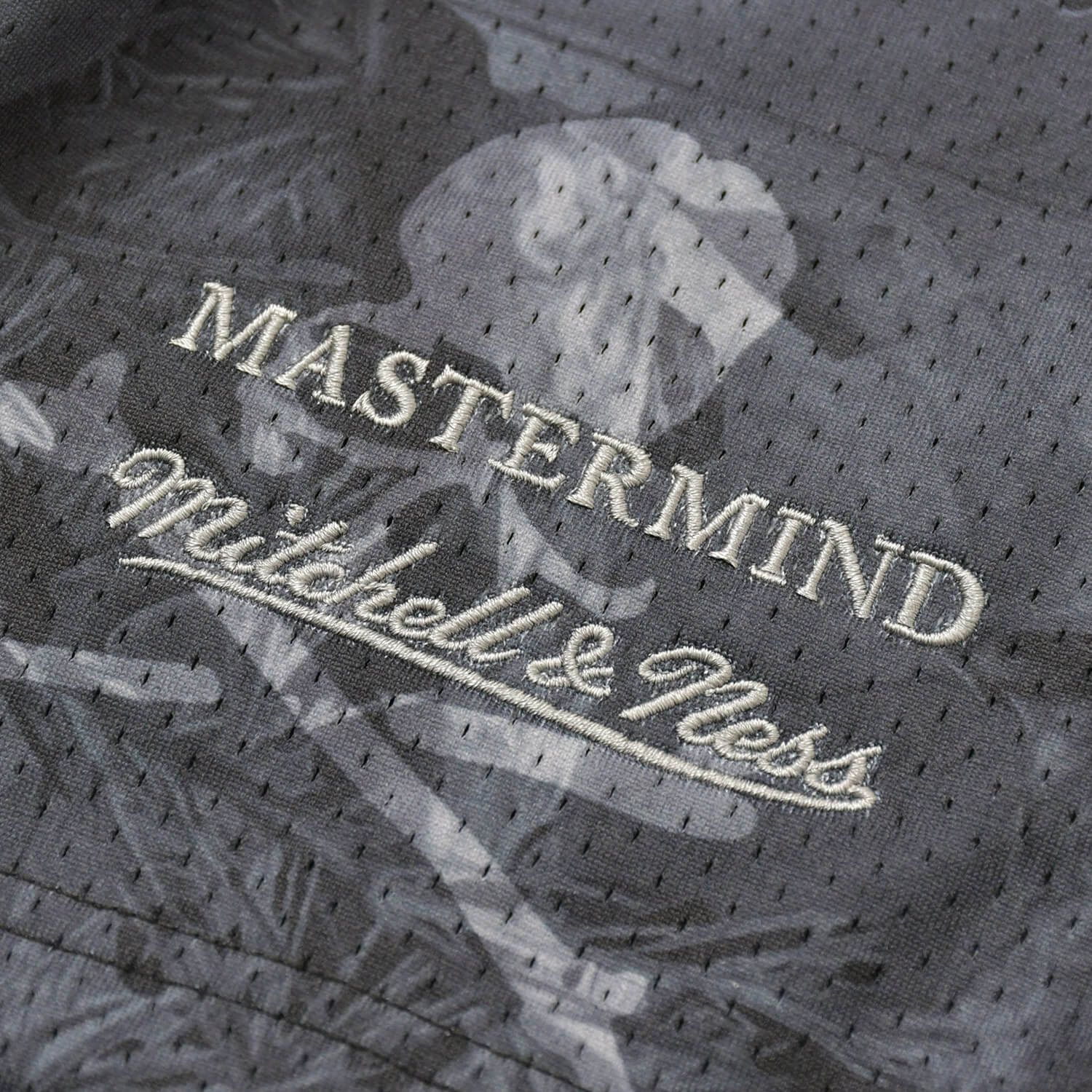 新品同様 Mitchell&Ness ミッチェルアンドネス × マスターマインド 