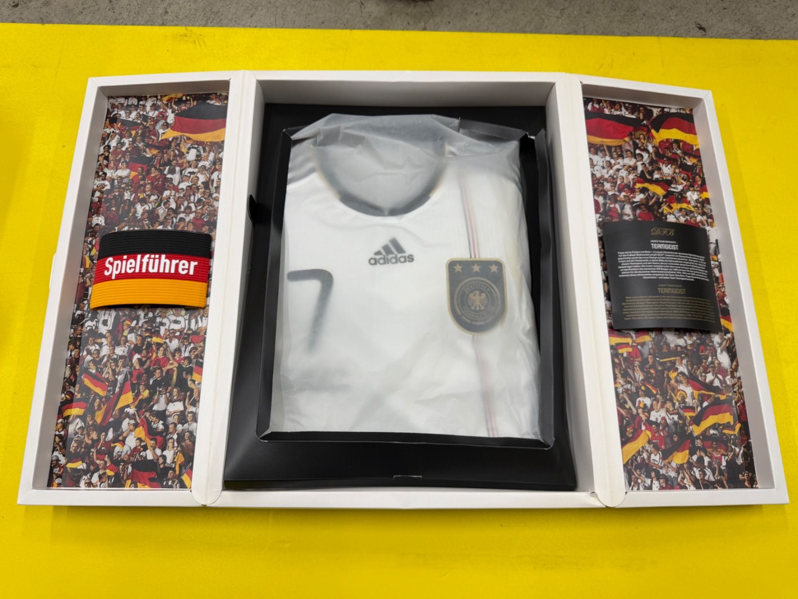 【タグなし･中古品】2010年W杯 ドイツ代表 オーセンティックユニフォーム 7番 バスティアン・シュヴァインシュタイガー　日本サイズＯ(XL相当) 9,360円