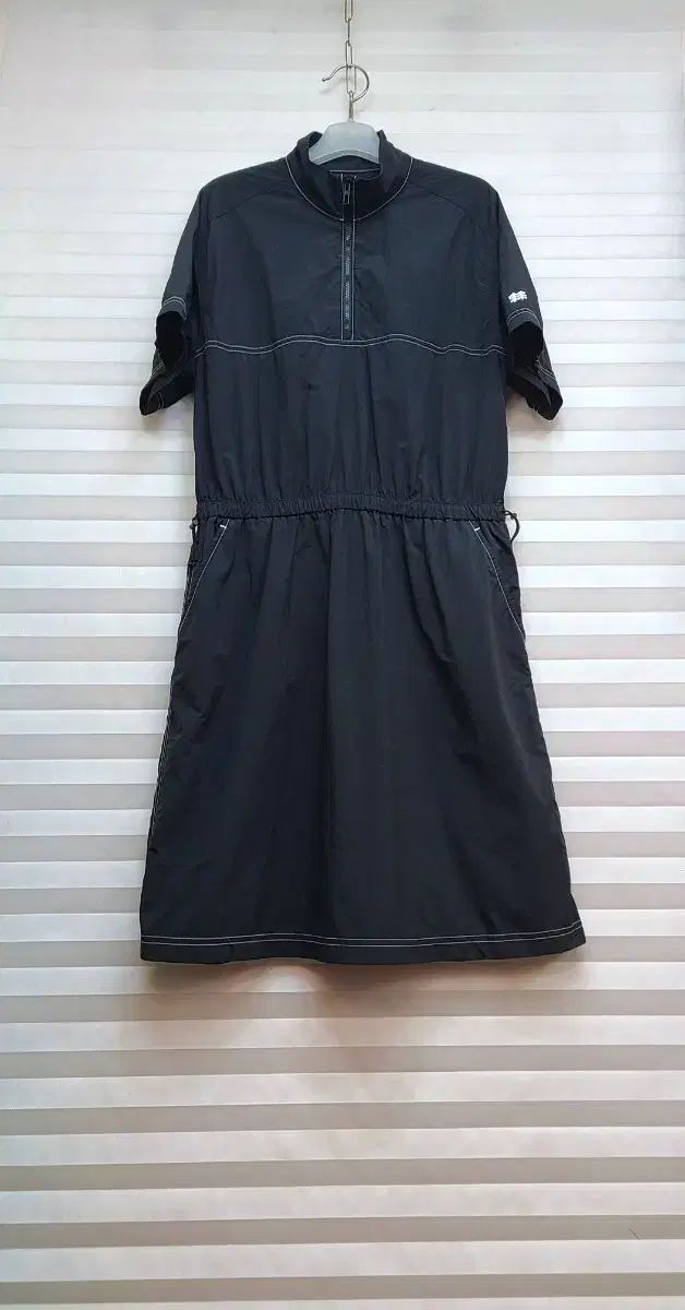 コーロンスポーツ > 24ss アノラック ONE PIECE (175,000ウォン)