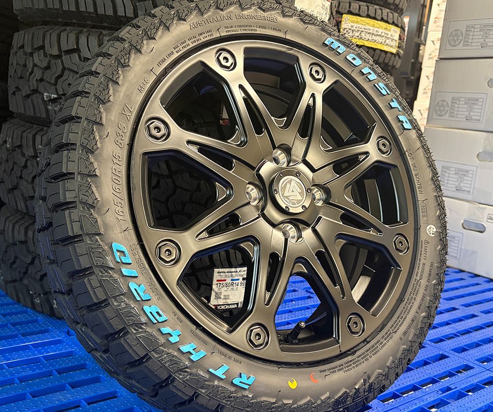 新品 ４本 15インチ デリカミニ ハスラー ウェイク タイヤホイールセット ｜ ホワイトレター MONSTA RT HYBRID 165/60R15 MUD-X