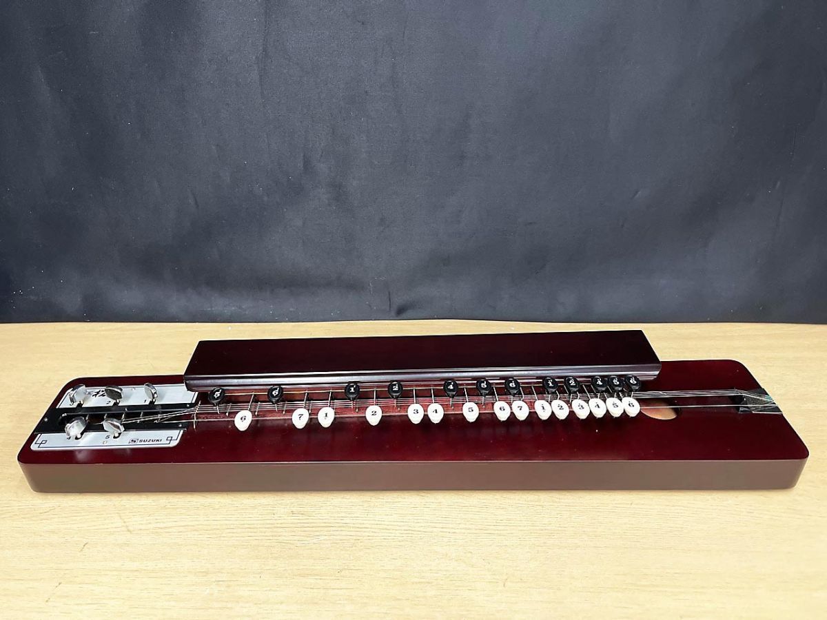 ジャンク品】 SUZUKI 鈴木楽器 特製 松 大正琴 和楽器 ケース付 - メルカリ