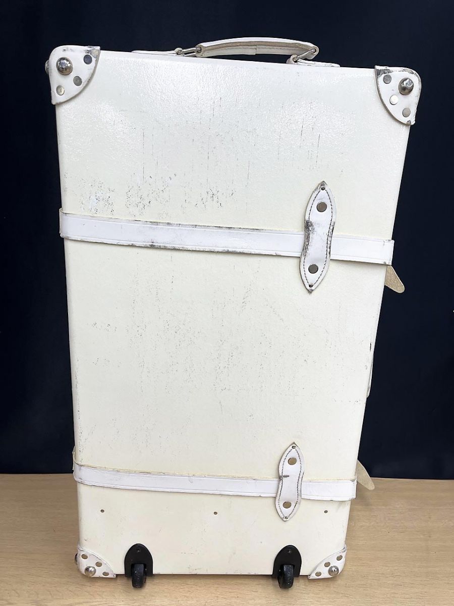 【ジャンク品】 GLOBE TROTTER グローブトロッター キャリーケース　スーツケース 2輪 ※鍵無し★