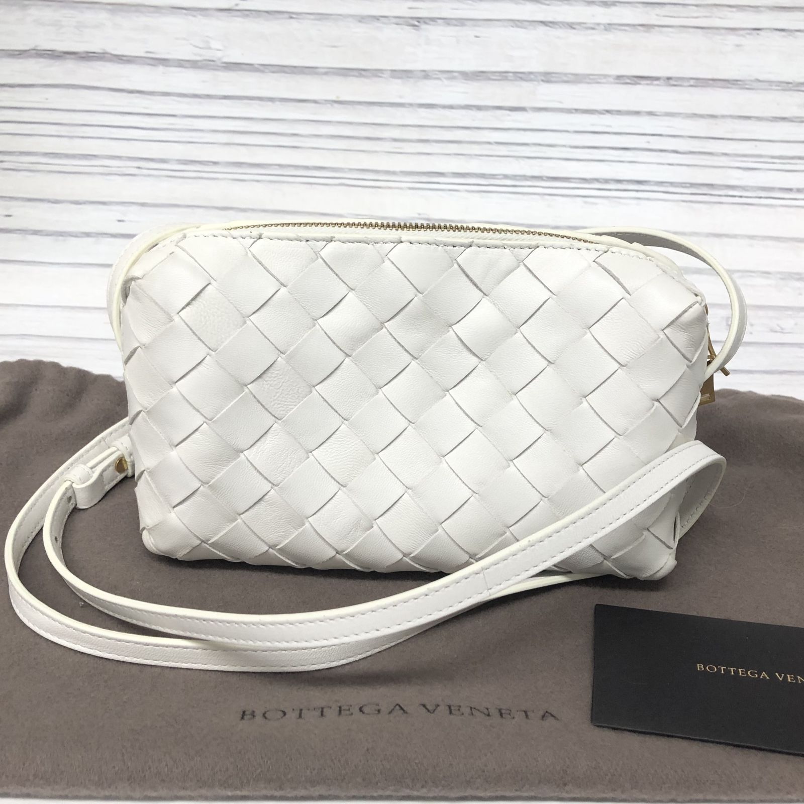 m001L X(60) ボッテガヴェネタ ショルダーバッグ イントレチャート レザー ミニ ポシェット QR 609407 BOTTEGA VENETA