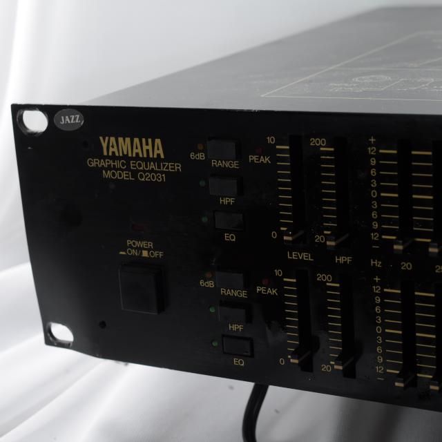YAMAHA Q2031 ステレオ グラフィックイコライザー 通電確認のみ - メルカリ
