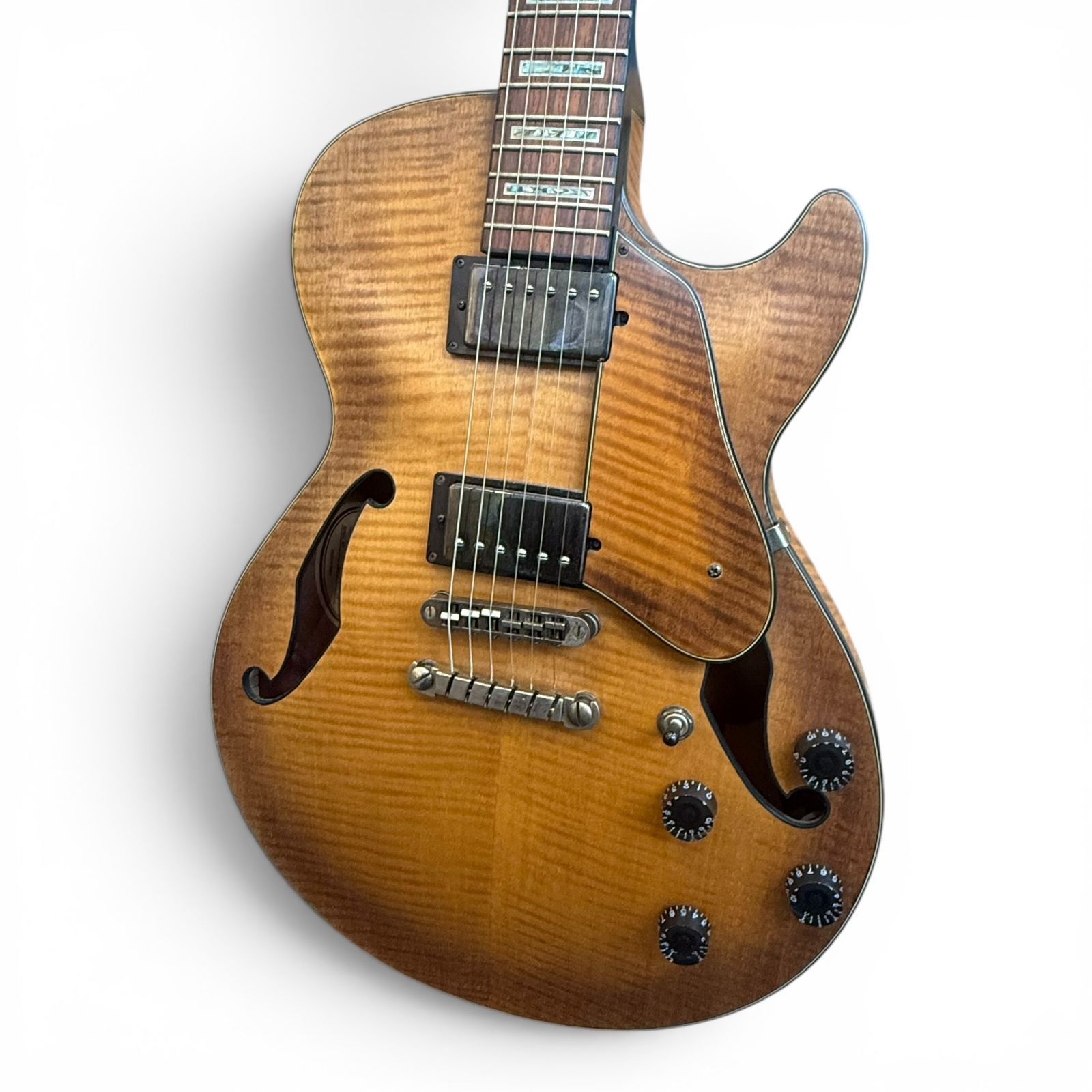 音出しOK◇Ibanez◇アイバニーズ セミアコースティックギター AGS83B