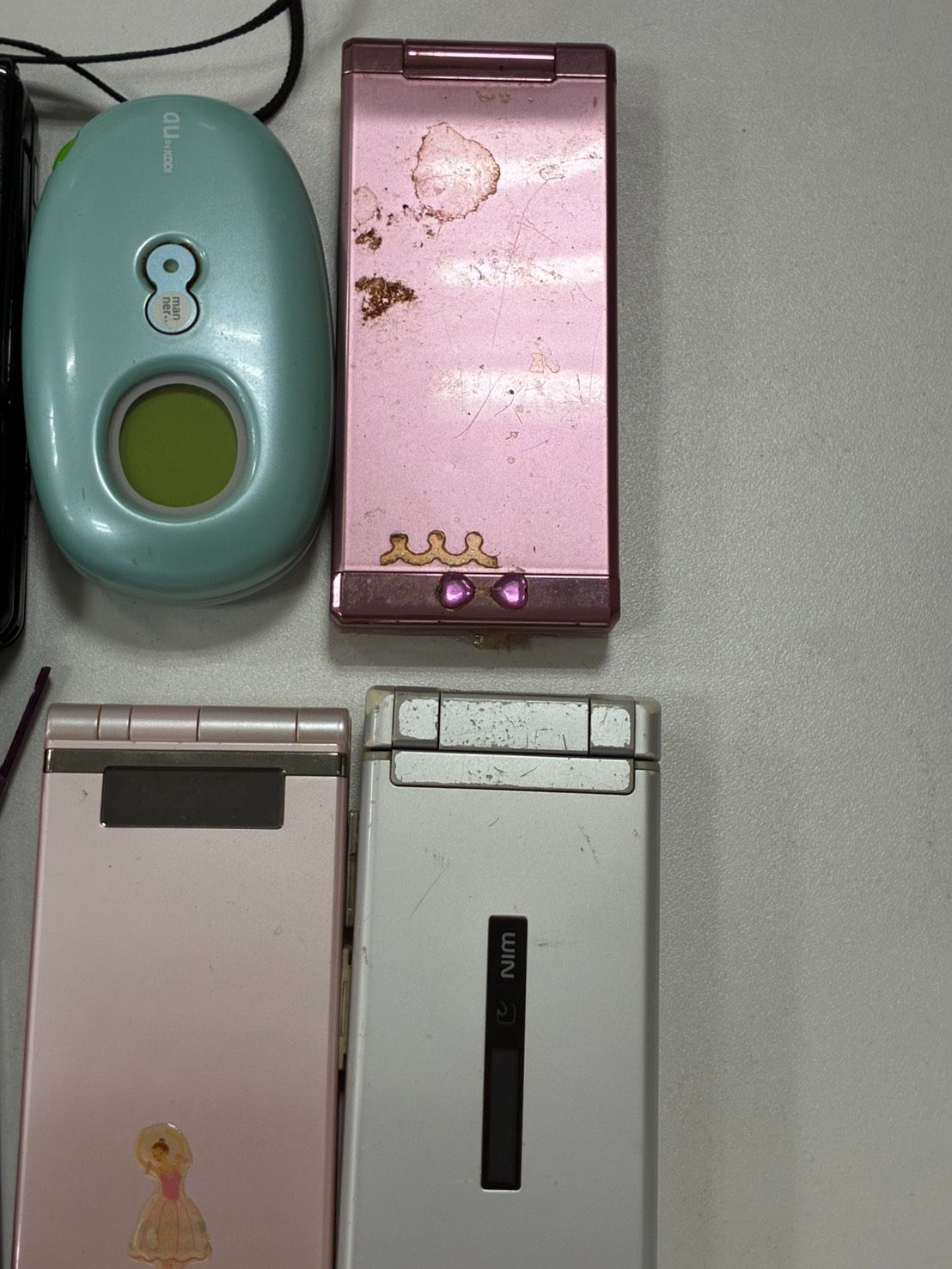ジャンクガラケー14台まとめ売り - メルカリ
