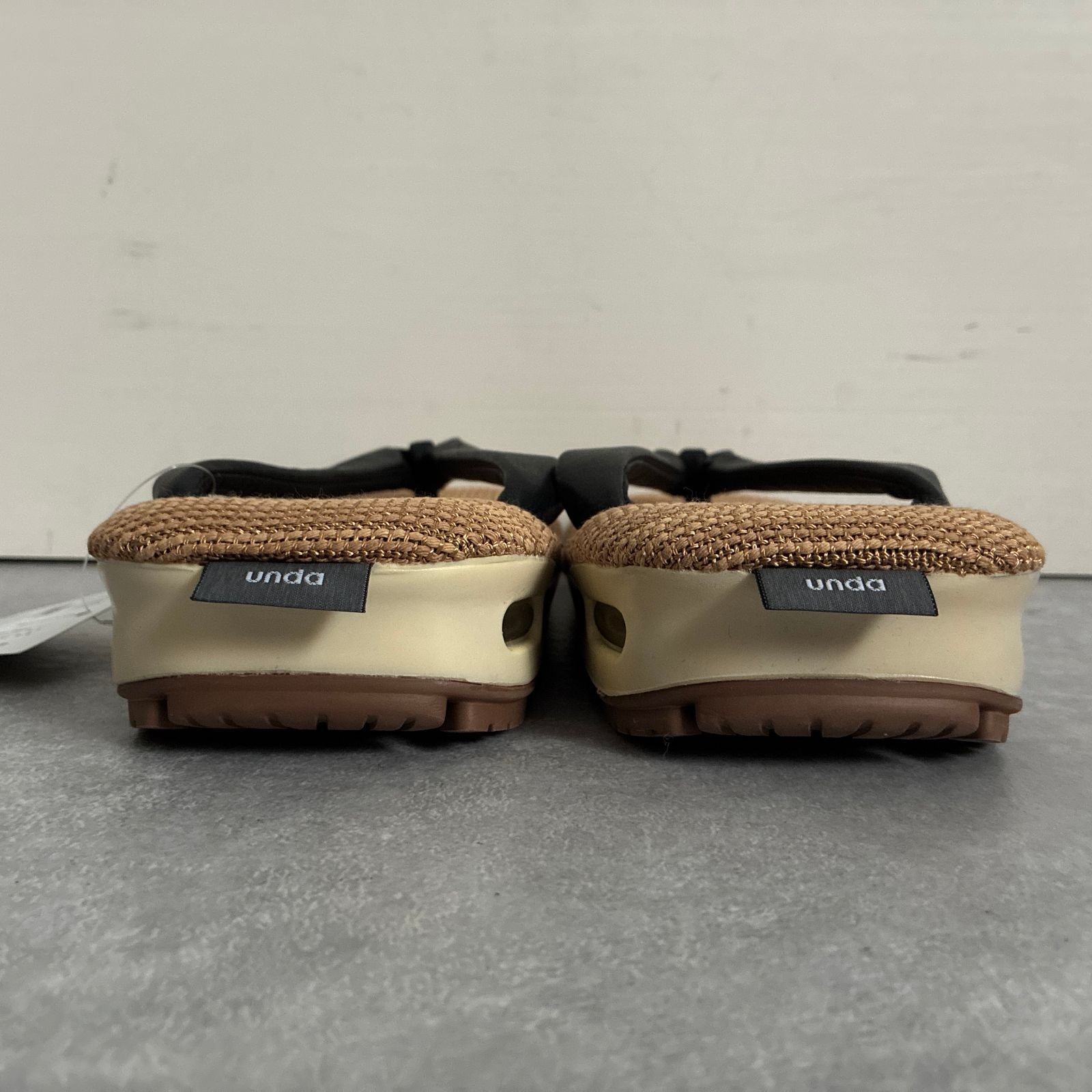 新品 定価2.8万 goyemon goyemon SETTA x SNEAKER “ unda ” 雲駄