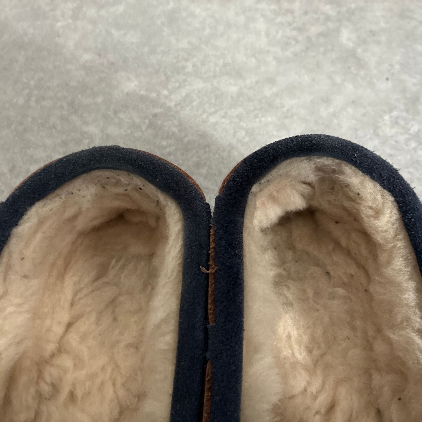 emu AMITYアミティ シープスキンモカシン ローファー ネイビー