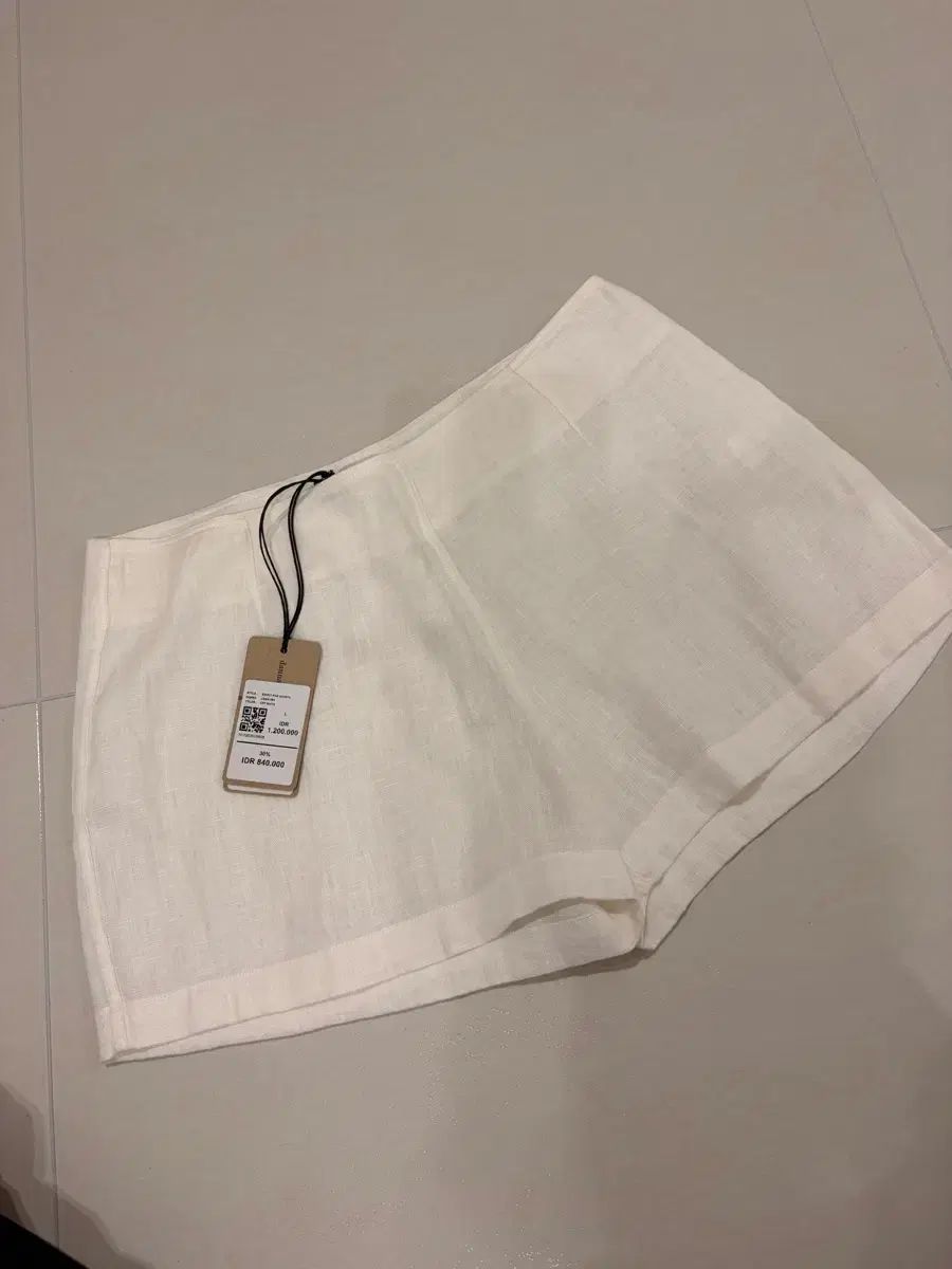 リネン100% リネンハーフパンツ