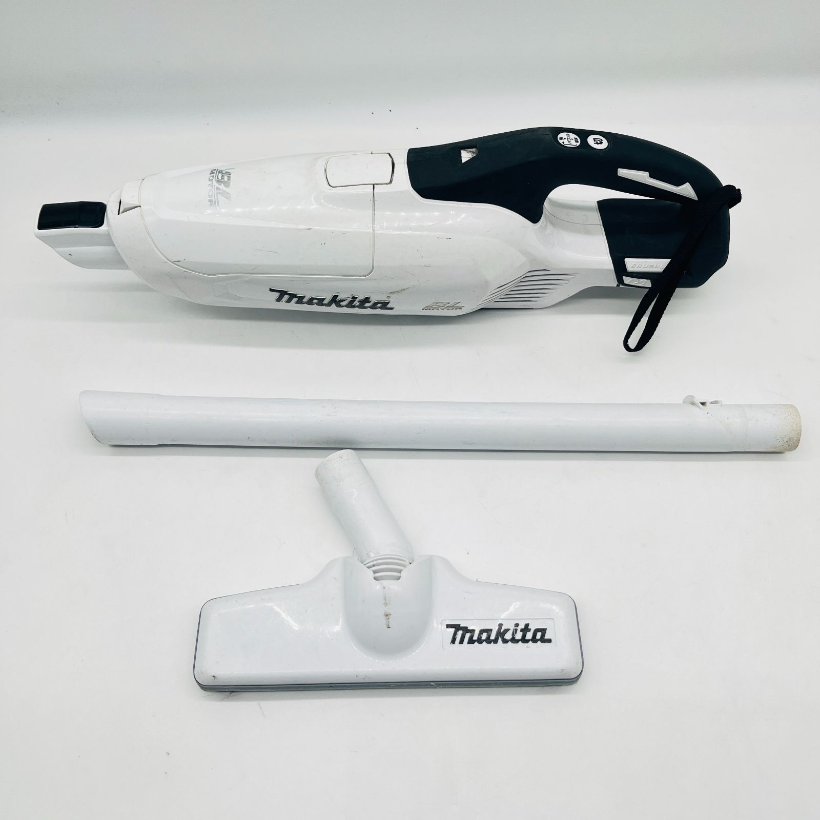 【ジャンク】マキタ コードレス掃除機CL281 カプセル式 標準50分稼働 18Vバッテリ充電器別売 CL281FDZW