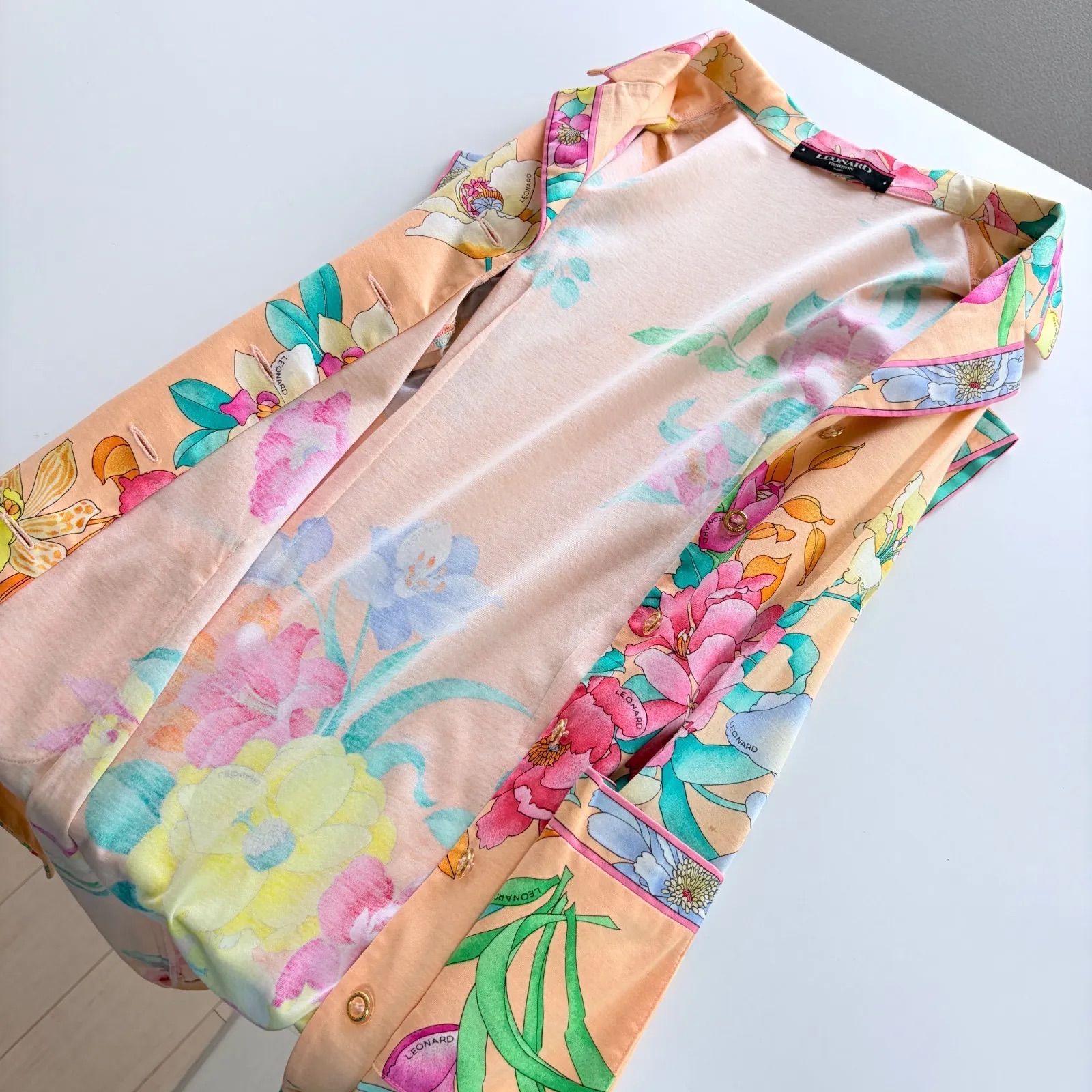 美品・格安】1，000円～ LEONARD レオナール ワンピース 花柄 透け感