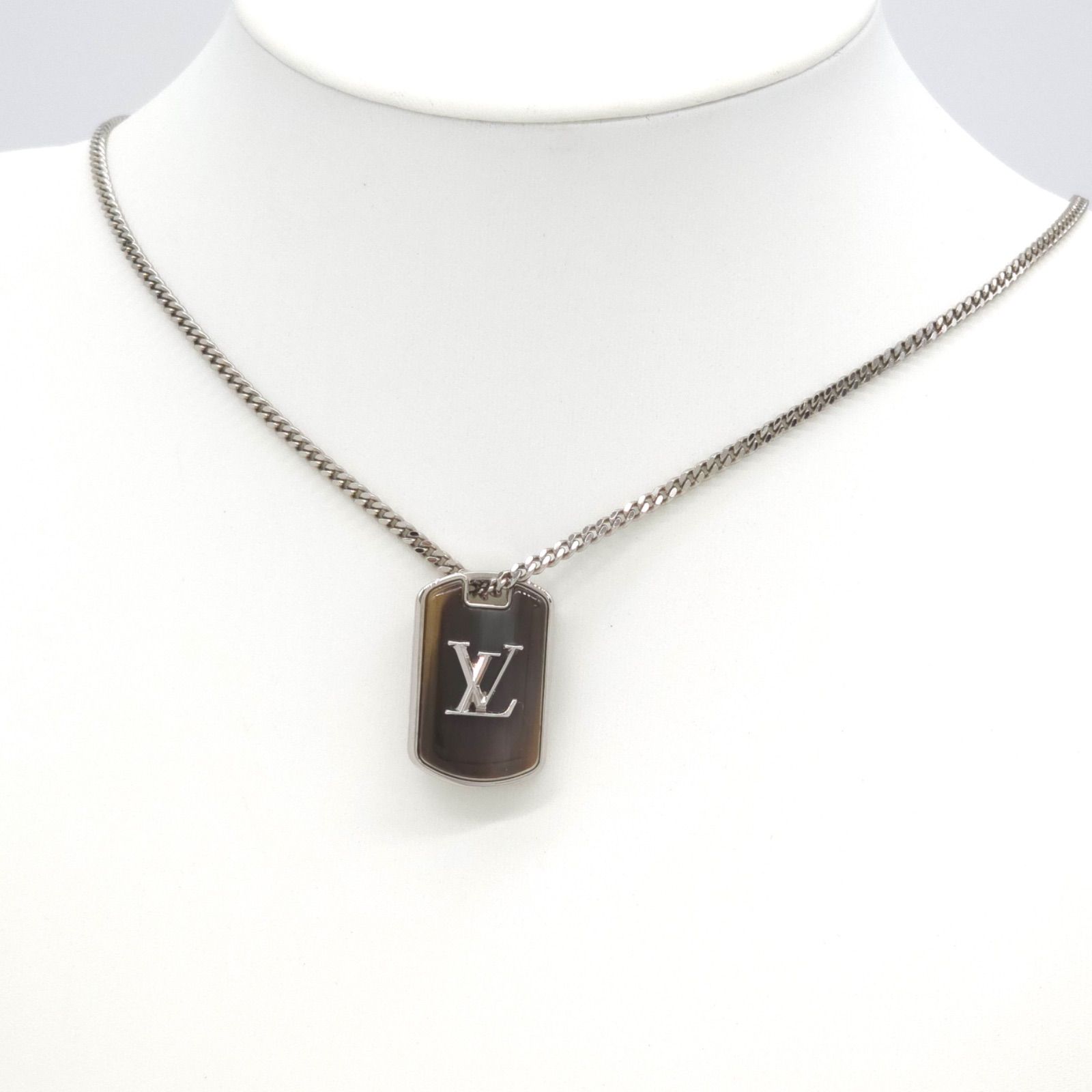 LOUIS VUITTON ロケットペンダント M00883 LOUIS VUITTON ルイヴィトン M00883 コリエ・LV シェイズ ネックレス