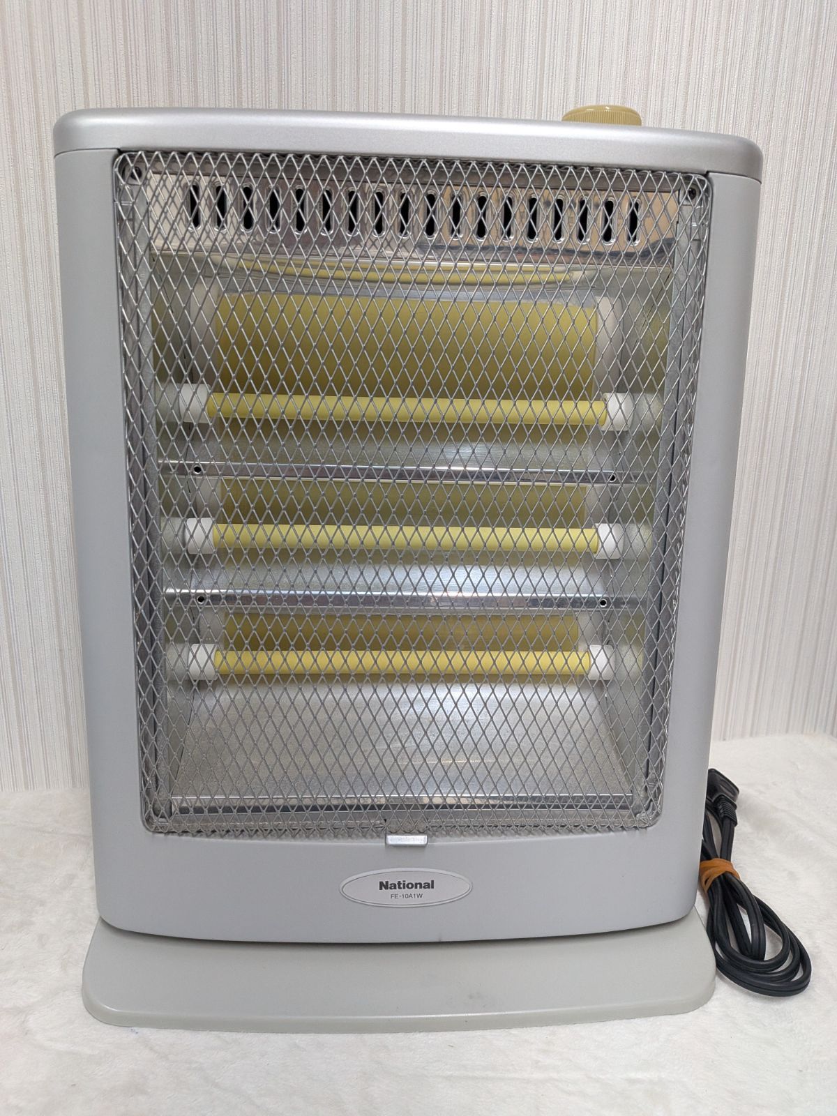 動作確認済 National ナショナル 電気ストーブ FE-10A1W 遠赤外線 3 