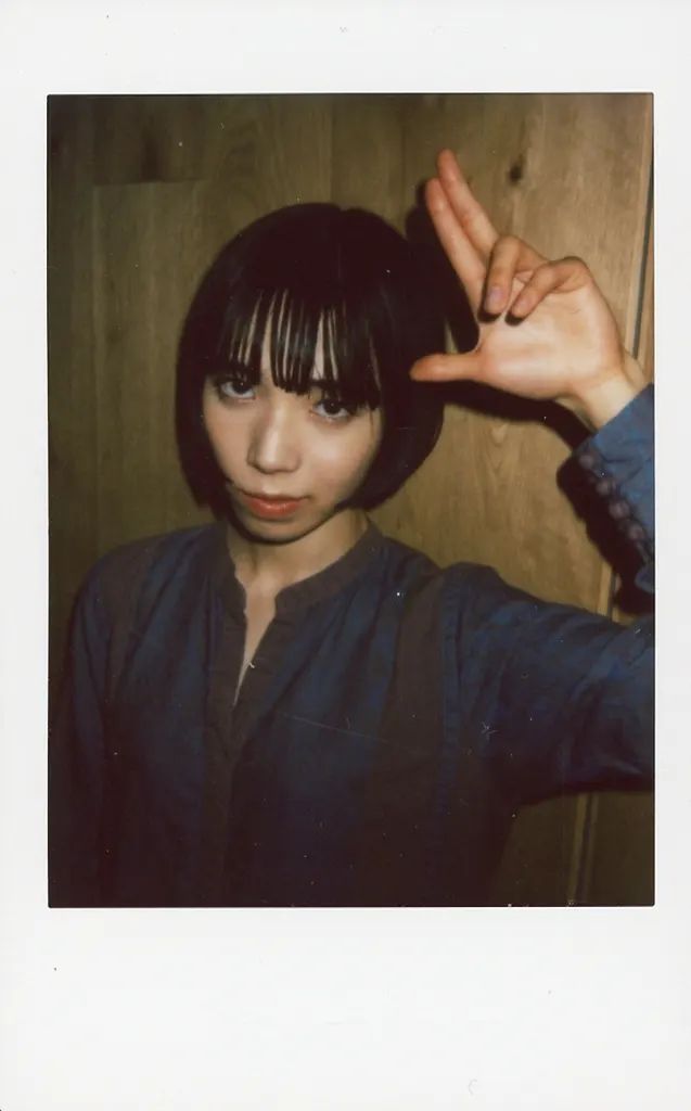 中古】生写真(女性) BiSH/アユニ・D/生チェキ - メルカリ