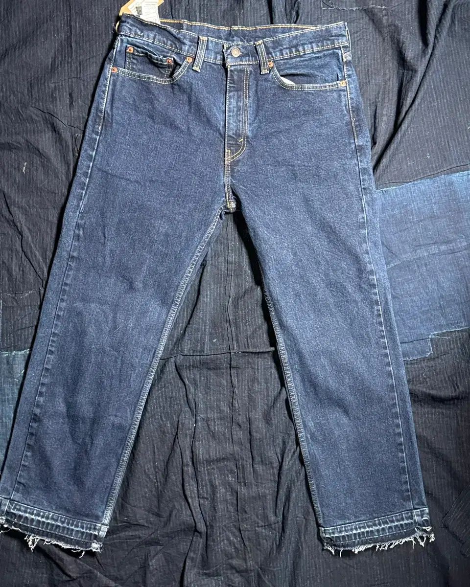 リーバイス 505 レギュラー フィット デニム パンツ 34