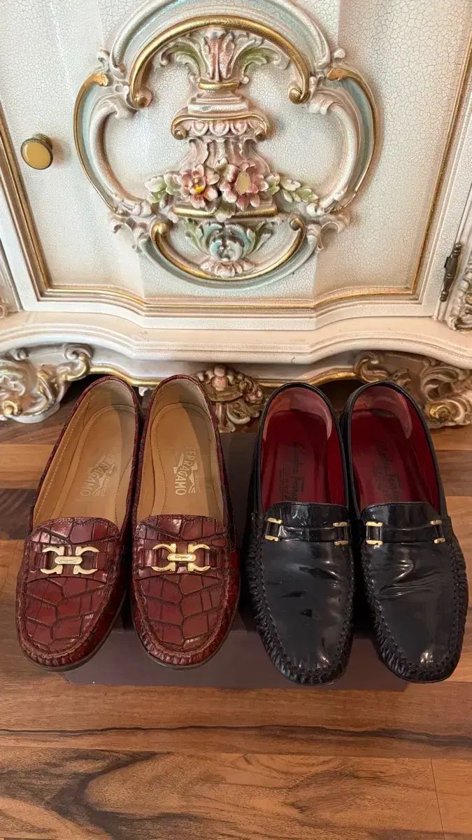 FERRAGAMO フェラガモ ローファー