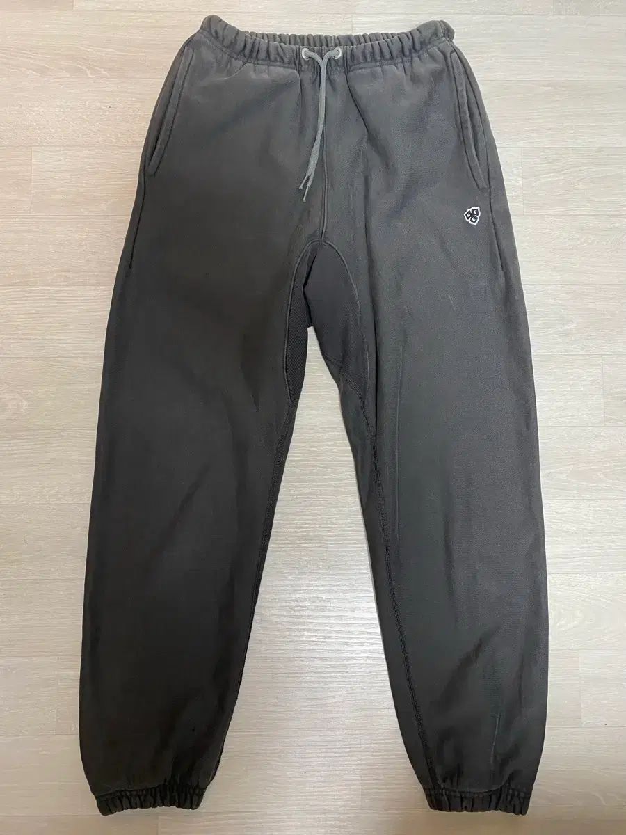 HERITAGE FLOSS スウェットパンツ チャコール カラー S サイズ