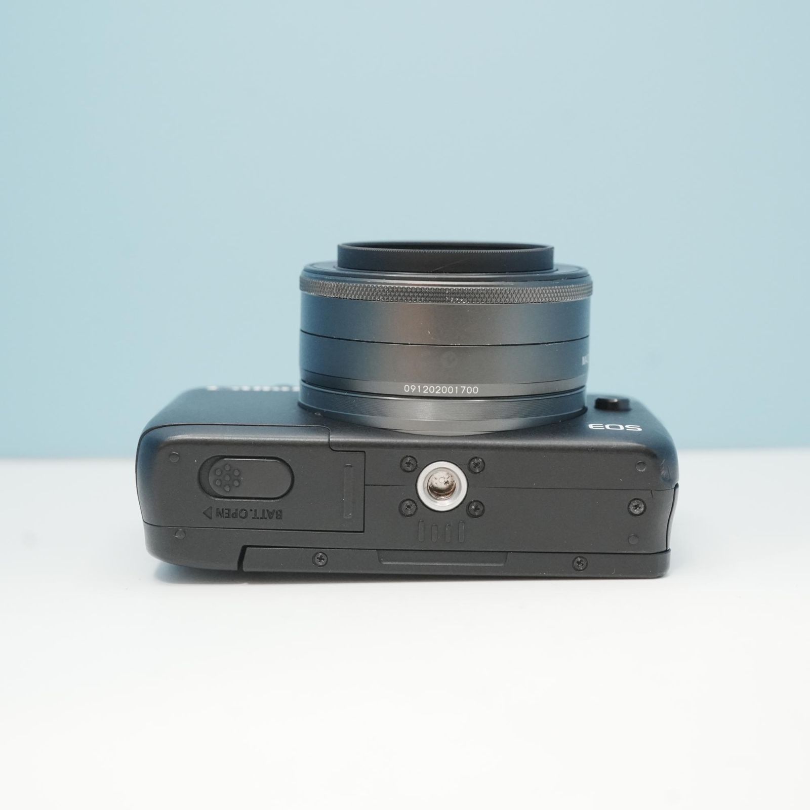 Canon EOS M10 ミラーレスカメラ スマホ転送OK フルセット 美品 a6790