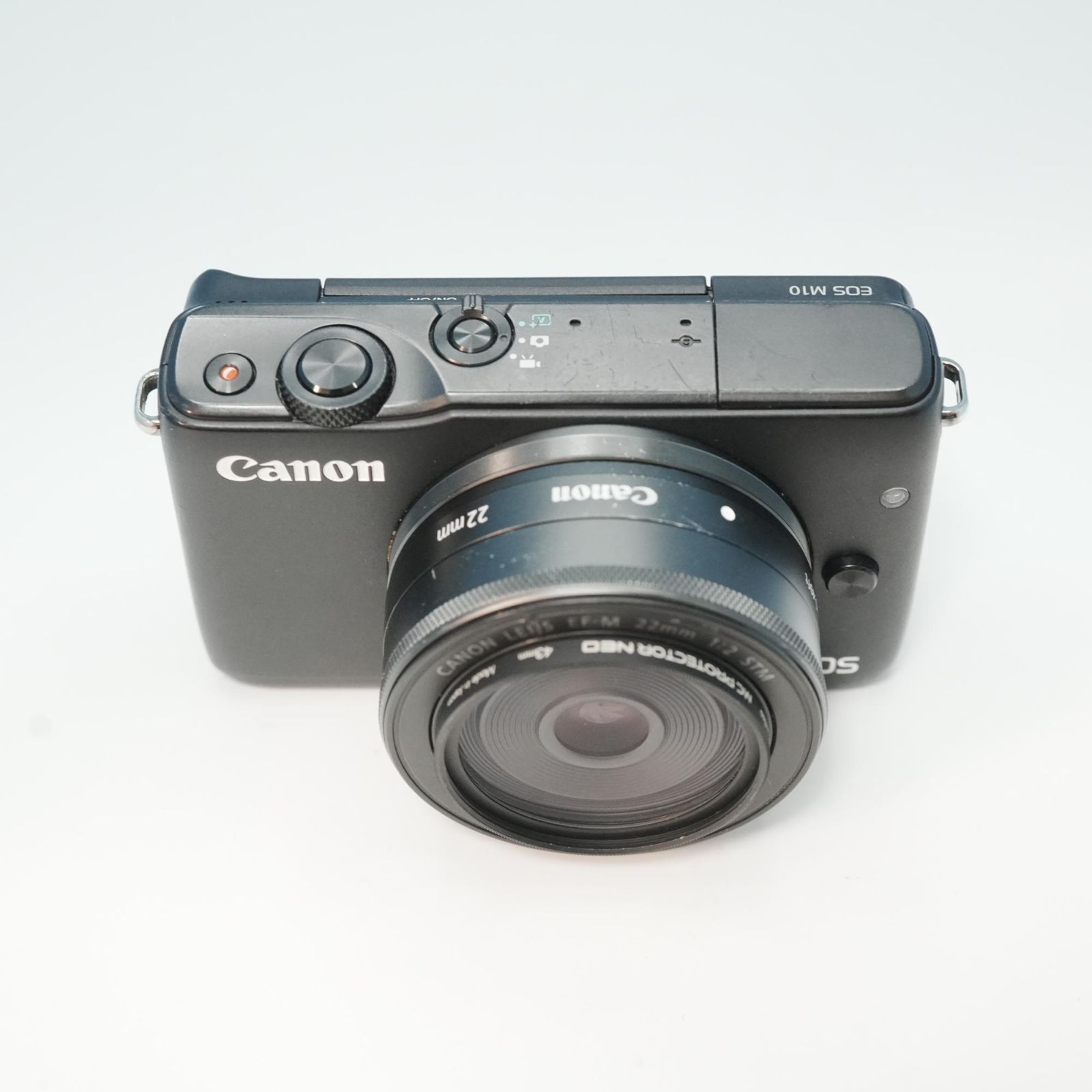 Canon EOS M10 ミラーレスカメラ スマホ転送OK フルセット 美品 a6790