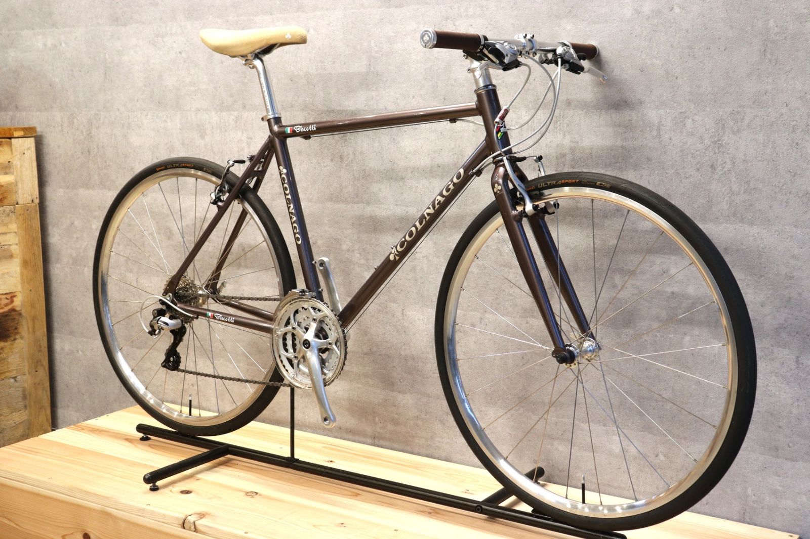 コルナゴ COLNAGO ビスコッティ BISCOTTI 2016モデル 520サイズ シマノ