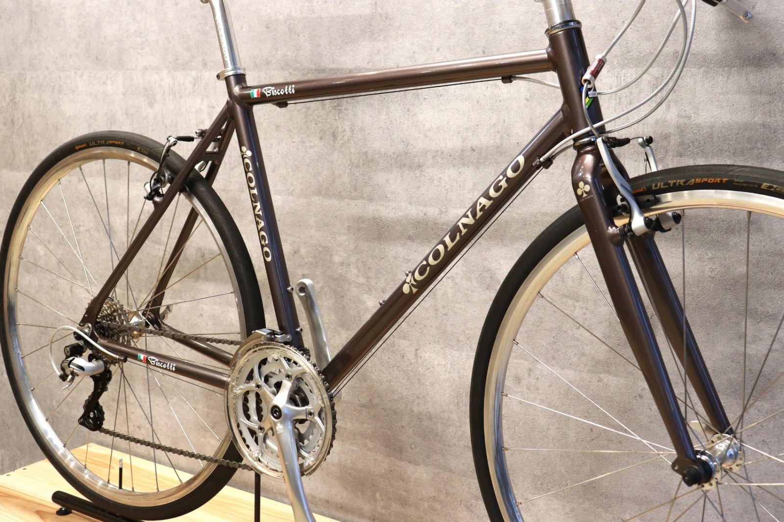 COLNAGO 「コルナゴ」 BISCOTTI 2017年モデル クロスバイク コルナゴ COLNAGO ビスコッティ BISCOTTI 2016モデル 520サイズ シマノ
