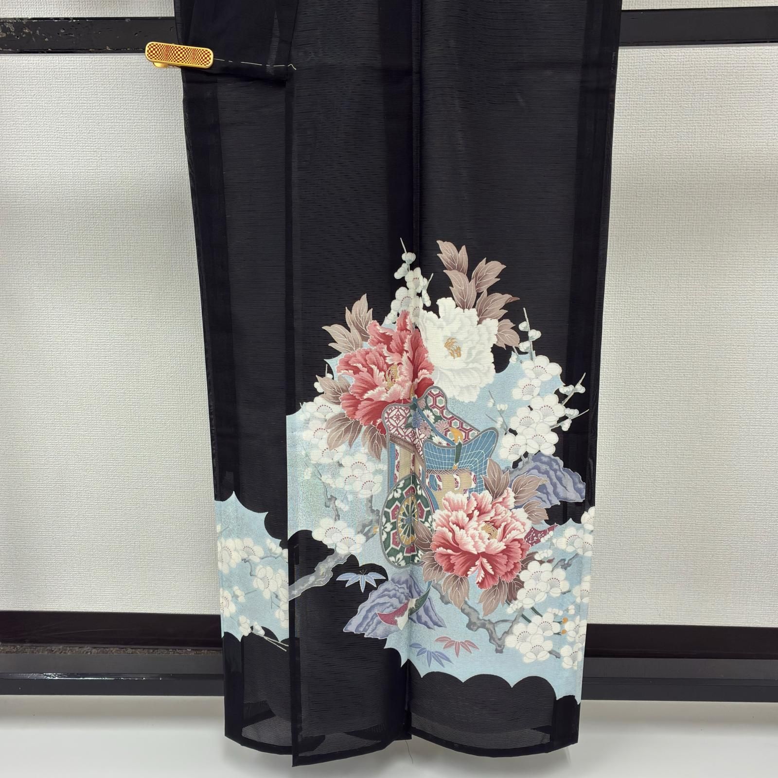 夏着物 洗える着物 絽 黒留袖 上品な染め 五つ紋 化繊 着物 a-318