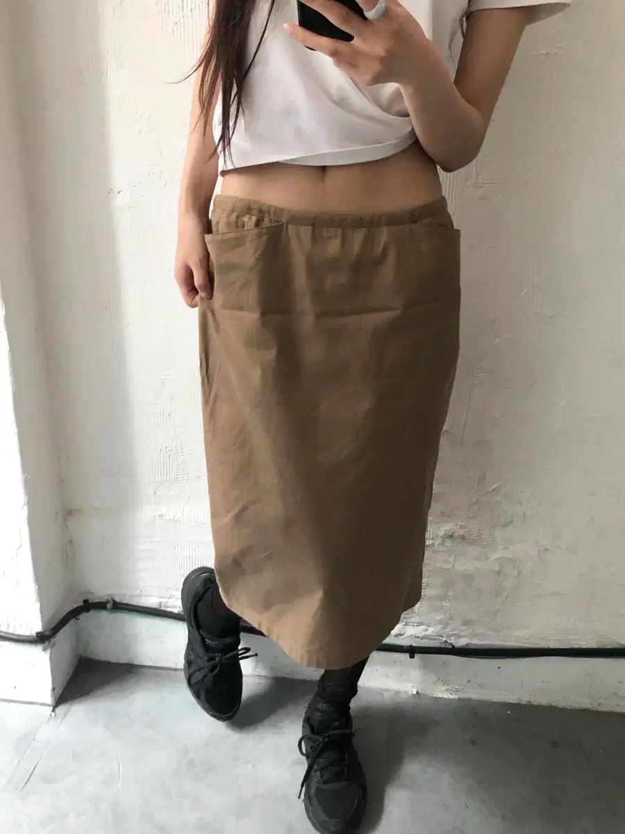 PRADA プラダ ベージュ コットン ミディ スカート