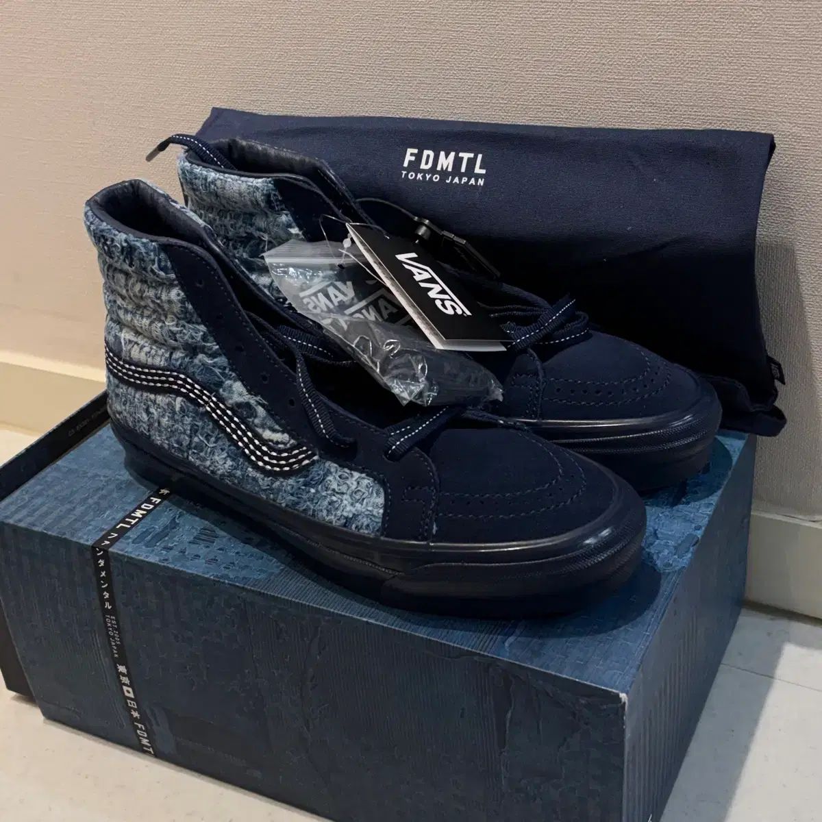 VANS ボルト x 펀더멘탈 OG スケート ハイ LX Indigo 25,970円