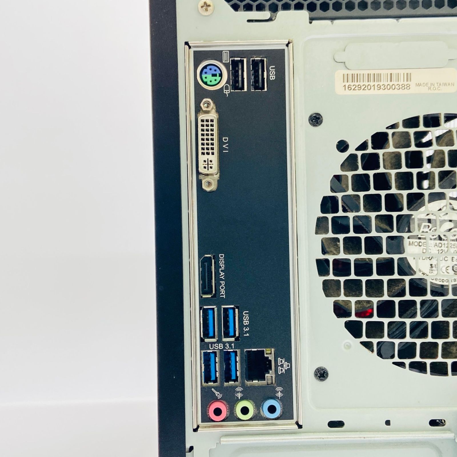 iiyama デスクトップゲーミングPC LEVEL-M0B6 i7-8700 16GB SSD512GB
