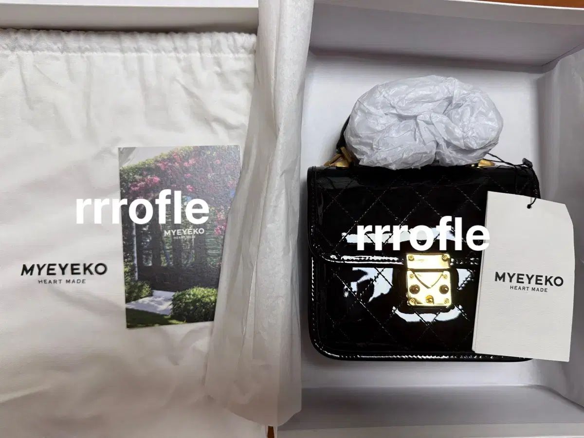 未使用 MY AI KO ソフィア スモール ブラック ペンダント ゴールド バックパック バッグ