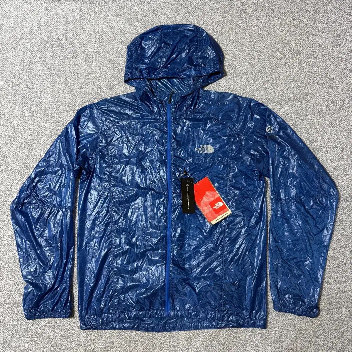 16万円 新品 THE NORTH FACE ザノースフェイス 超軽量 ウィンドブレーカー L