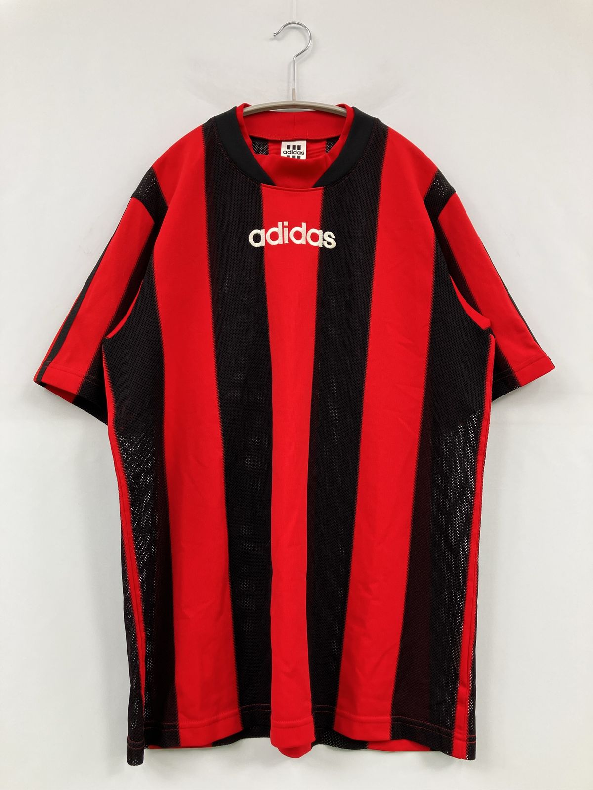 adidas アディダス Tシャツ/カットソー O-XO レッド ストライプ柄 ブランドロゴ ミドル丈 半袖 メンズ