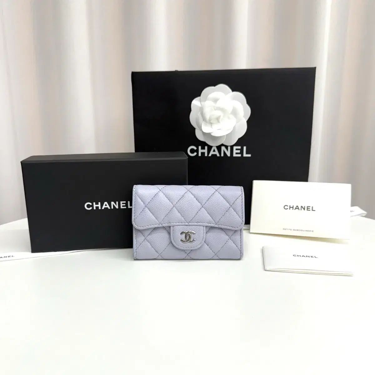 正規品 / チップ付き CHANEL Classic キャビア ラブ カードウォレット