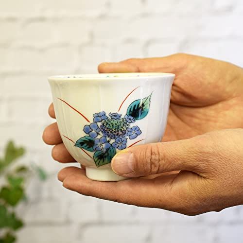 和座の蔵 おしゃれ 湯呑み 九谷焼 湯呑み茶碗 5客 セット 五草花 陶器 高級 ブランド 来客用 和食器 日本製 新築祝い 開店祝い 結婚祝い プレゼント ギフト送料無料 2e4c7d07
