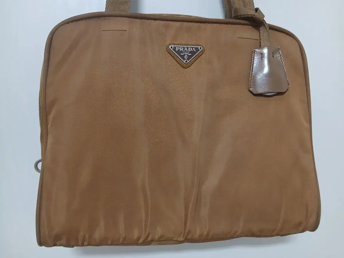 PRADA プラダ 正規品 ショルダーバッグ ブラウン PRADA プラダ 正規品 ショルダーバッグ ブラウン