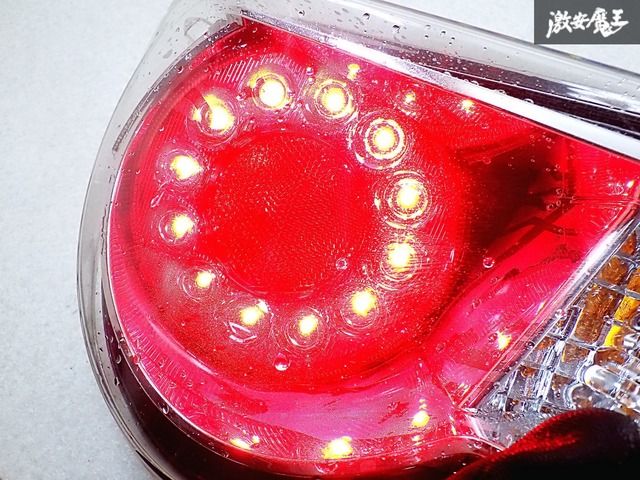 点灯OK】トヨタ 純正 ZN6 ハチロク 86 前期 LED テールライト レンズ