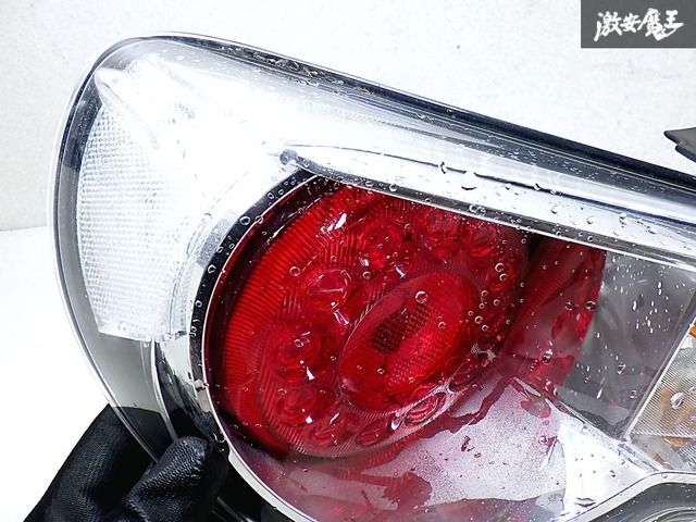 点灯OK】トヨタ 純正 ZN6 ハチロク 86 前期 LED テールライト レンズ