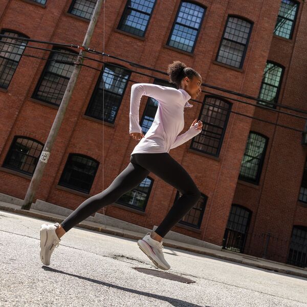 ブルックス レディース シューズ スニーカー Brooks Womens Adrenaline GTS 25 Running Shoes Coconut