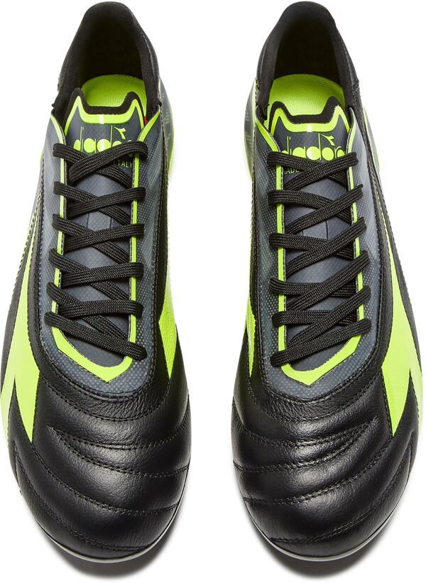 ディアドラ レディース シューズ スニーカー マキシ Diadora Maximus Icon Superveloce ITA FG Soccer Cleats BlackYellow ブラック