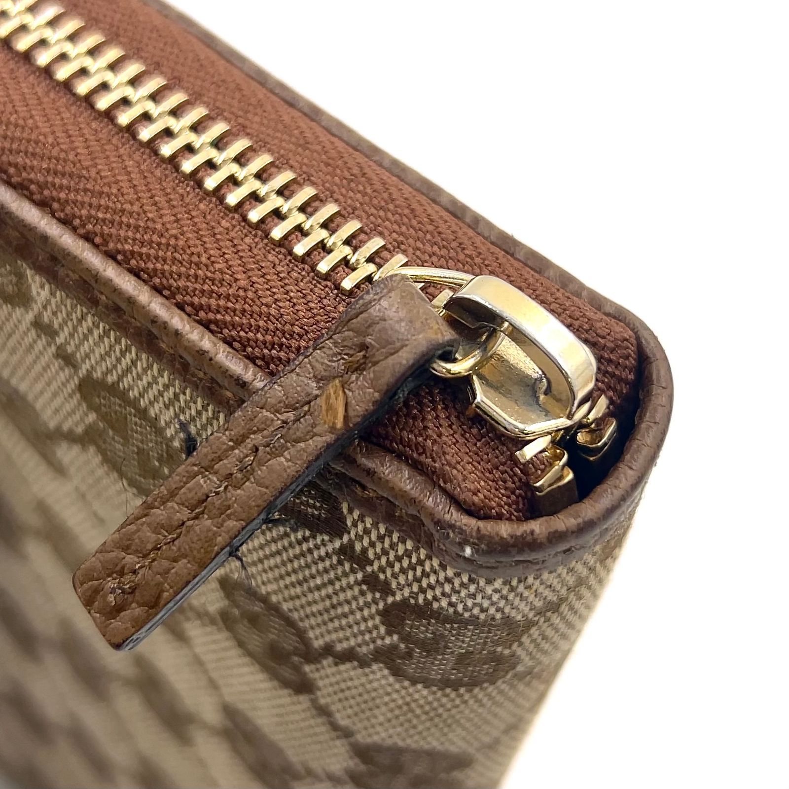 新着】GUCCI ラウンドファスナー レザー、キャンバス ブラウン 長財布