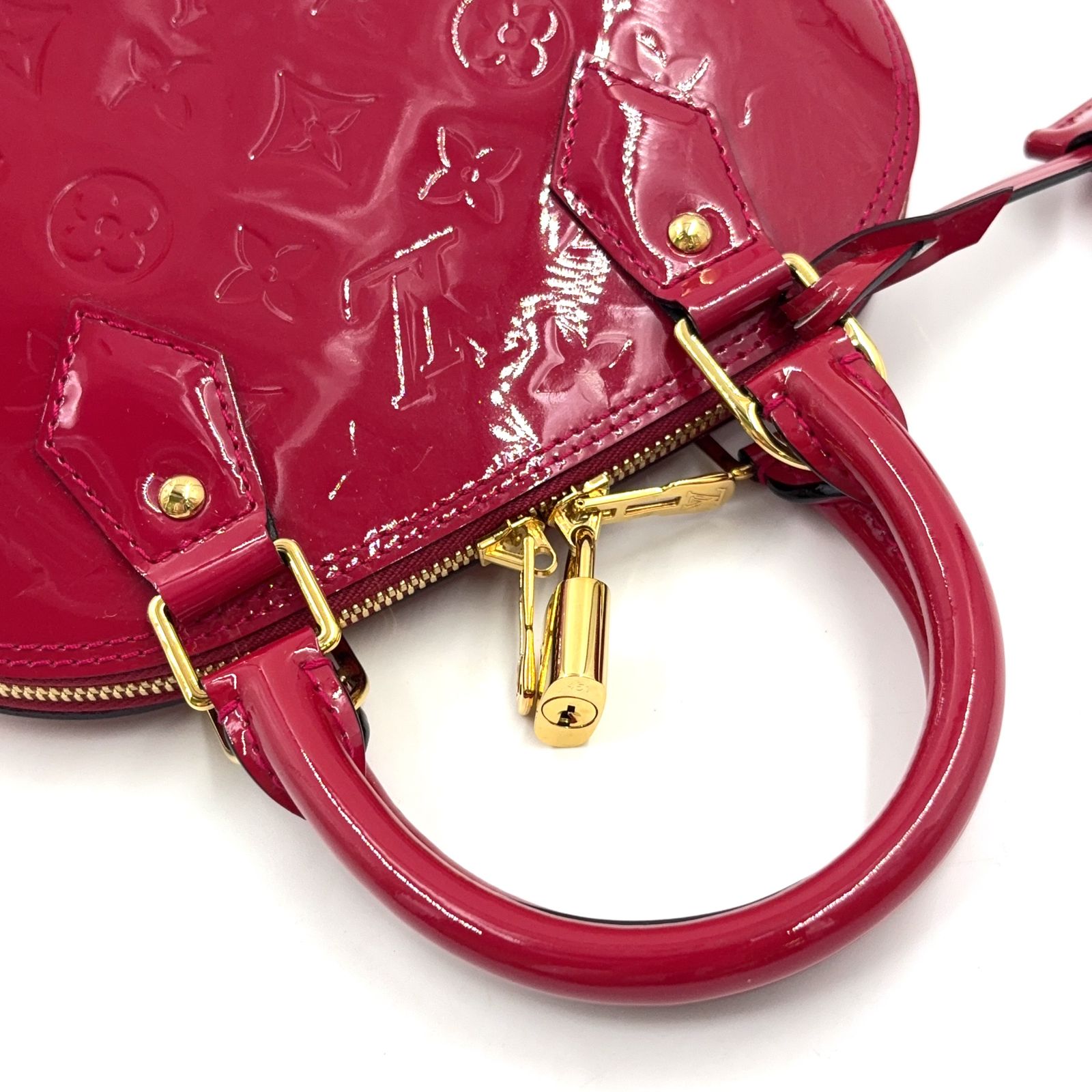 新着】LOUIS VUITTON アルマBB モノグラムヴェルニ モノグラムヴェルニ
