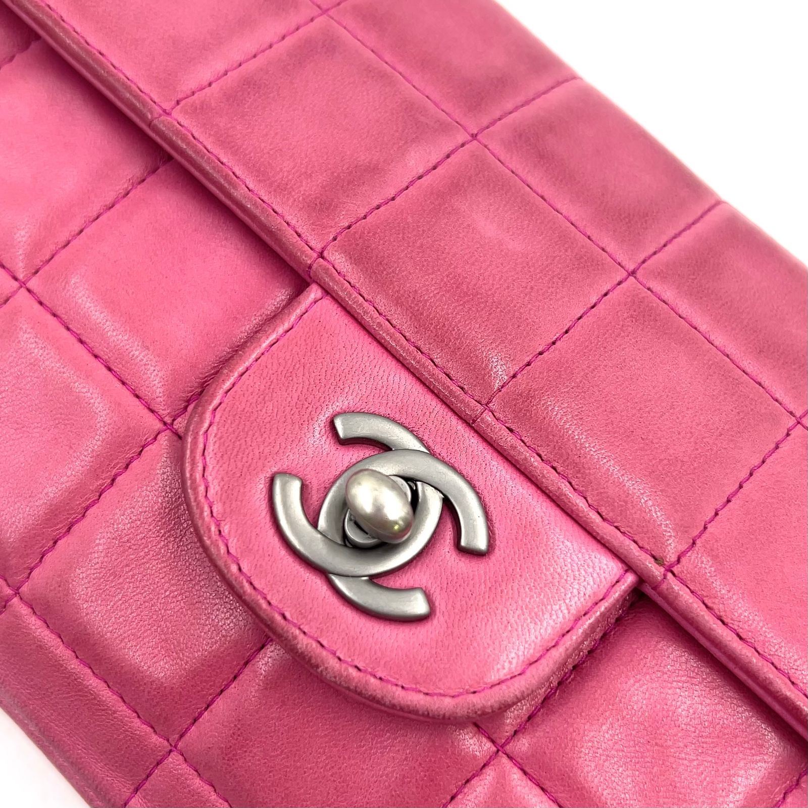 新着】CHANEL チョコバー シリアル番号6番台 ラムスキン ピンク 