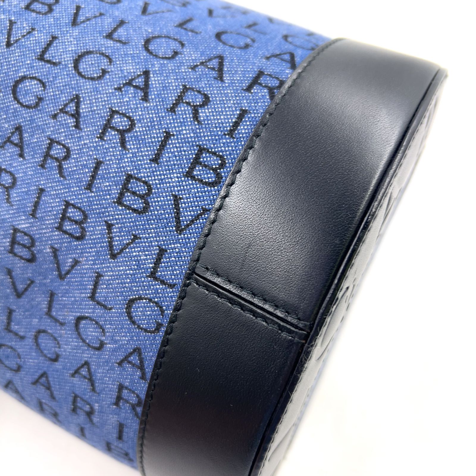 新着】BVLGARI ビーゼロワン レザー、キャンバス ブラック、ブルー