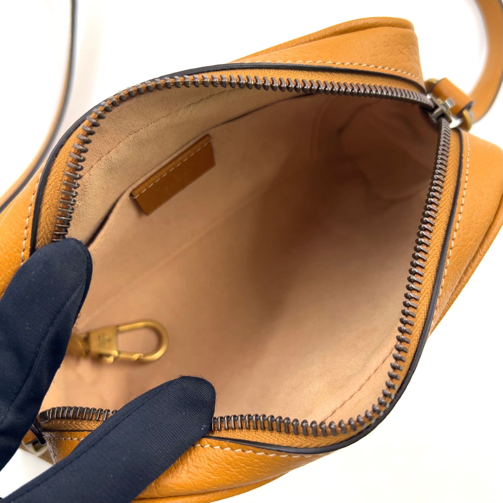 新着】GUCCI GUCCI × DISNEY マイクロGG レザー、PVC ブラウン