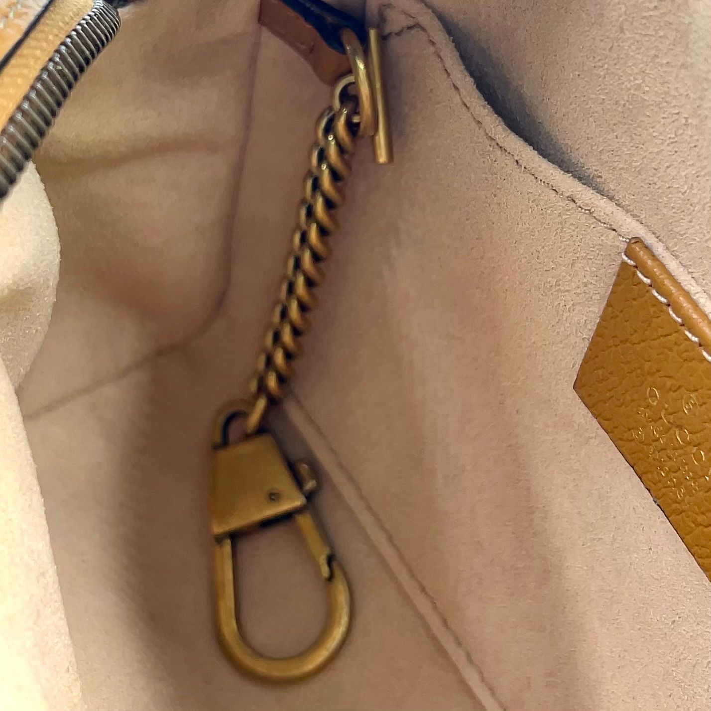 新着】GUCCI GUCCI × DISNEY マイクロGG レザー、PVC ブラウン