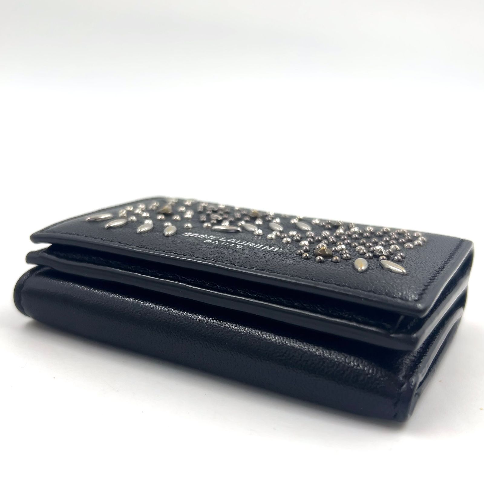 新着】SAINT LAURENT PARIS 三つ折り ミニ レザー ブラック 財布