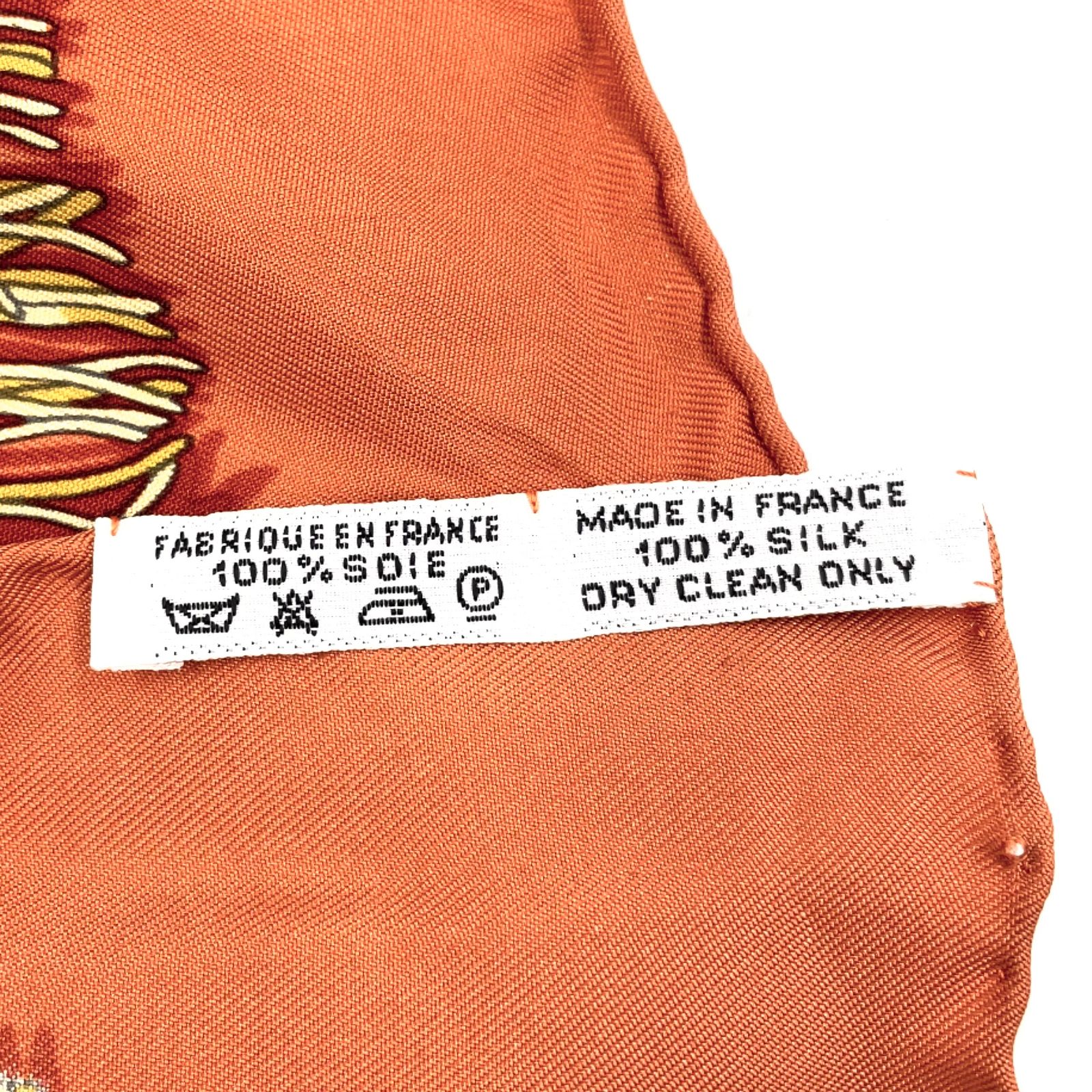 【新着】HERMES カレ90 Les Plaisirs du Froid 氷上の喜び シルク オレンジブラウン スカーフ