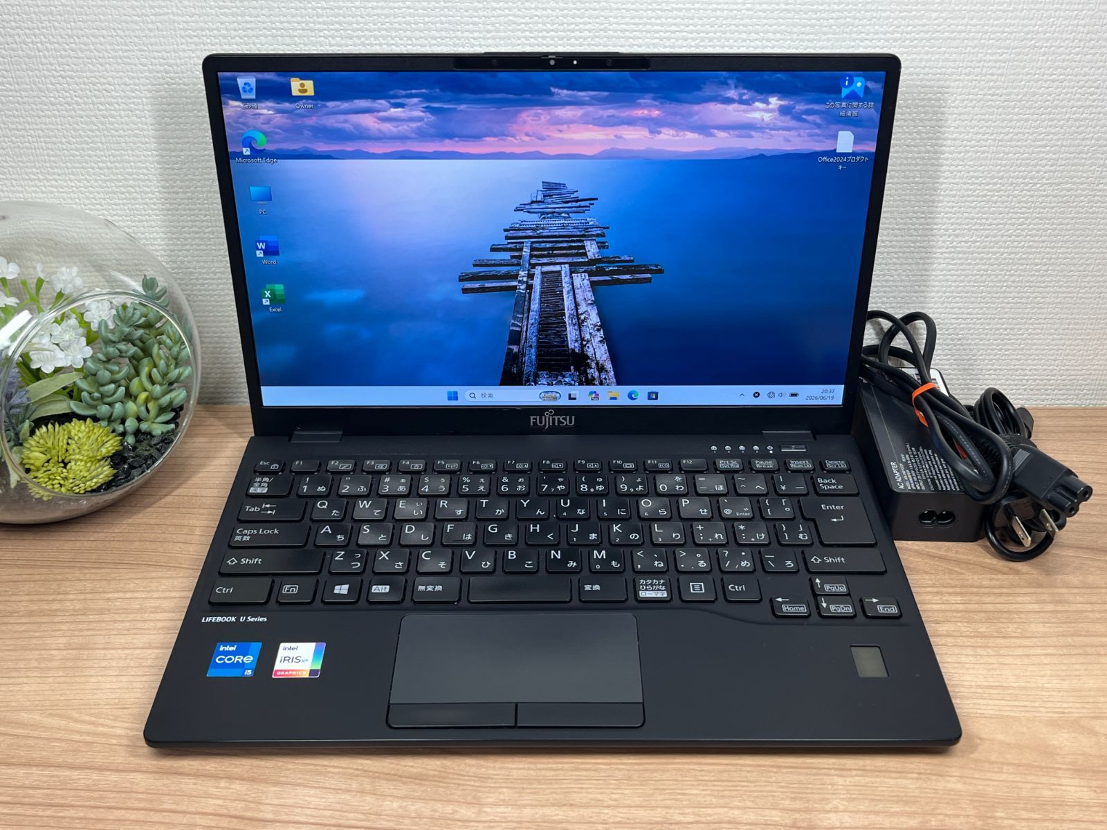 限定品〉04325 Fujitsu Lifebook U9311/HX 8GB 第11世代 office2024 ノートパソコン